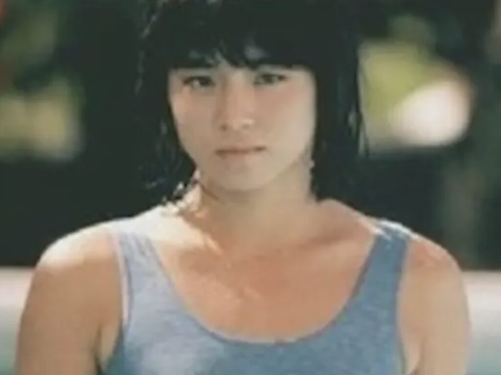 石田ゆり子の若い頃は筋肉がすごい！